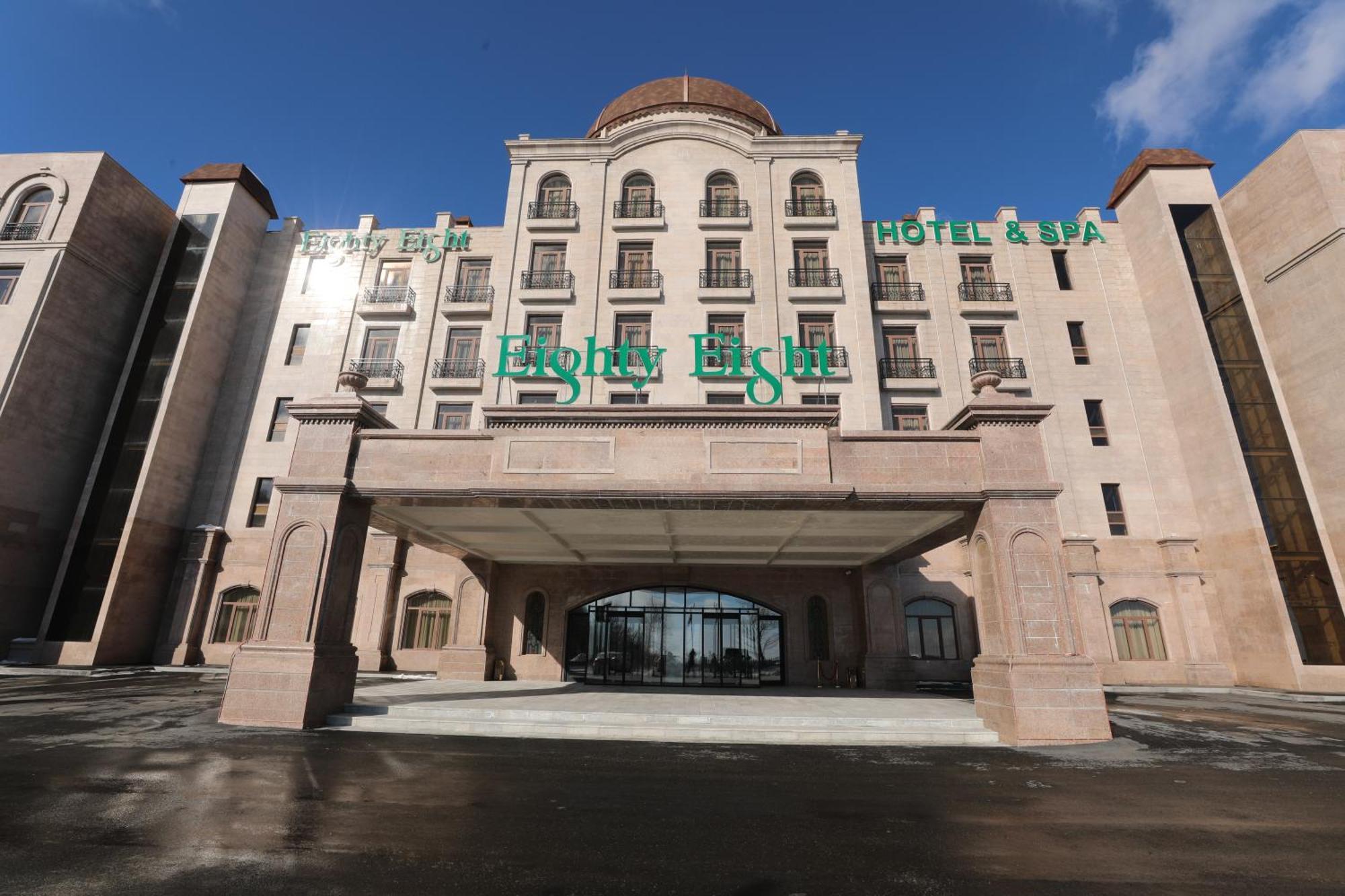 Eighty Eight Deluxe Hotel & Spa 차그카조르 외부 사진