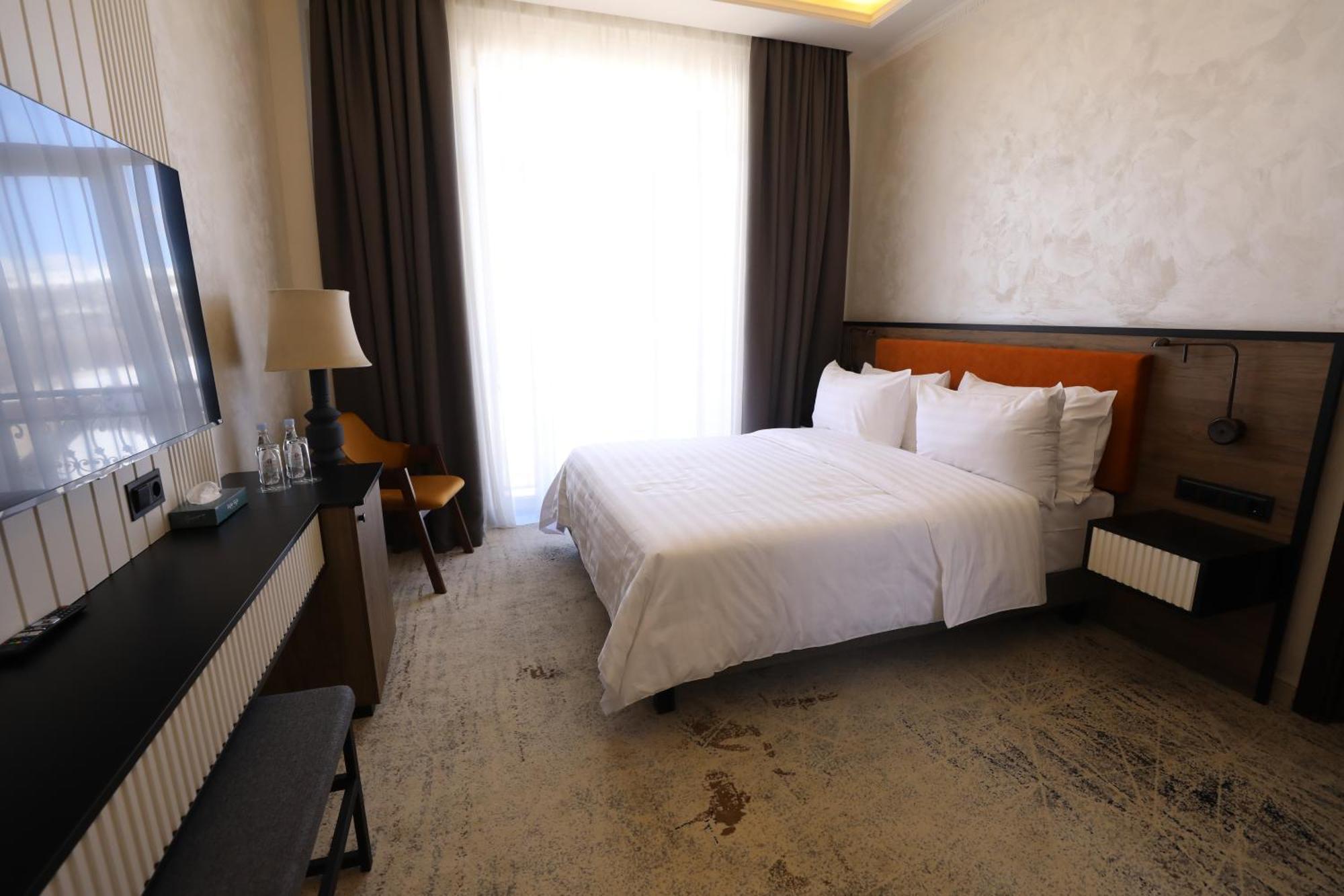 Eighty Eight Deluxe Hotel & Spa 차그카조르 외부 사진