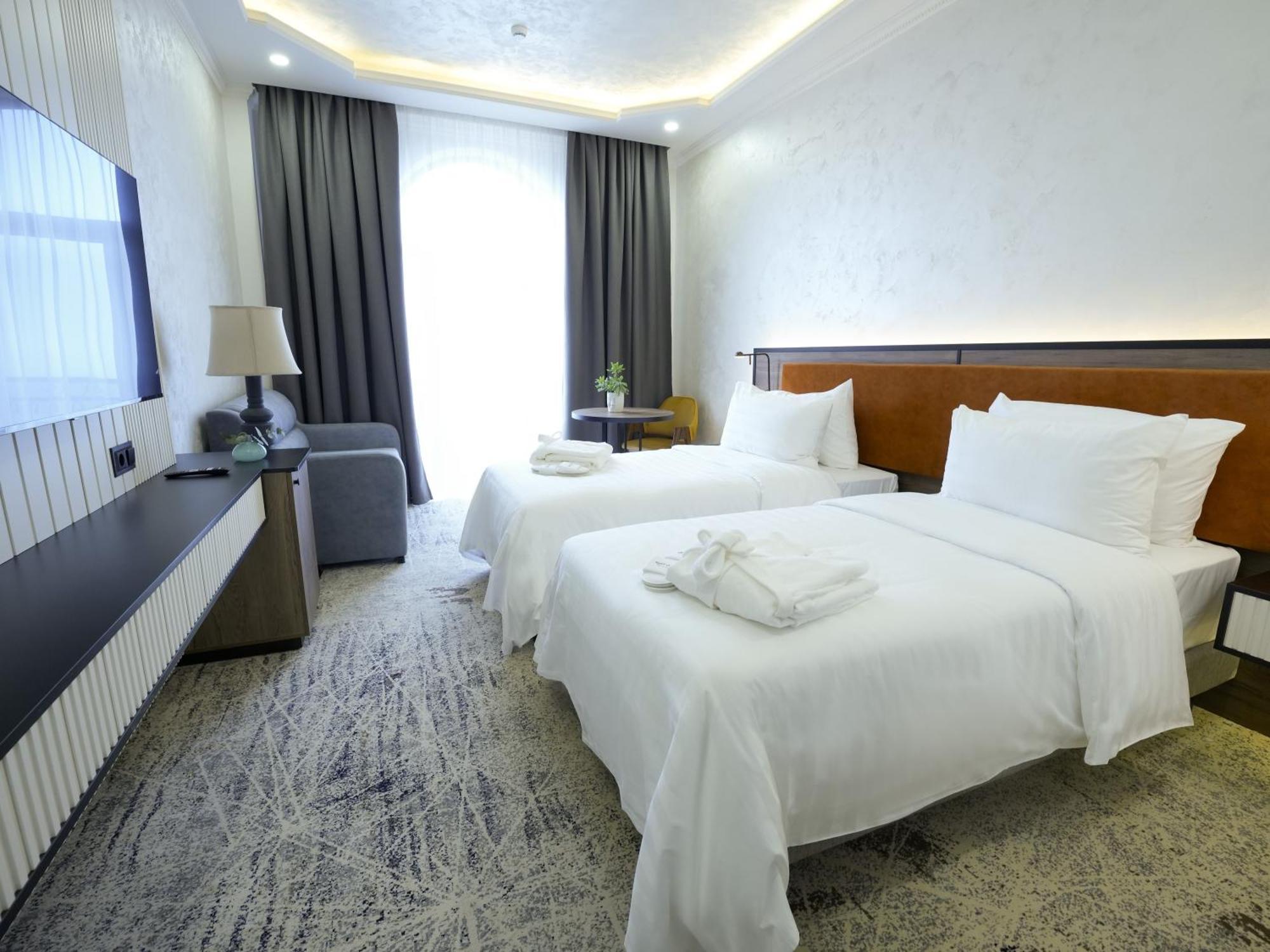 Eighty Eight Deluxe Hotel & Spa 차그카조르 외부 사진