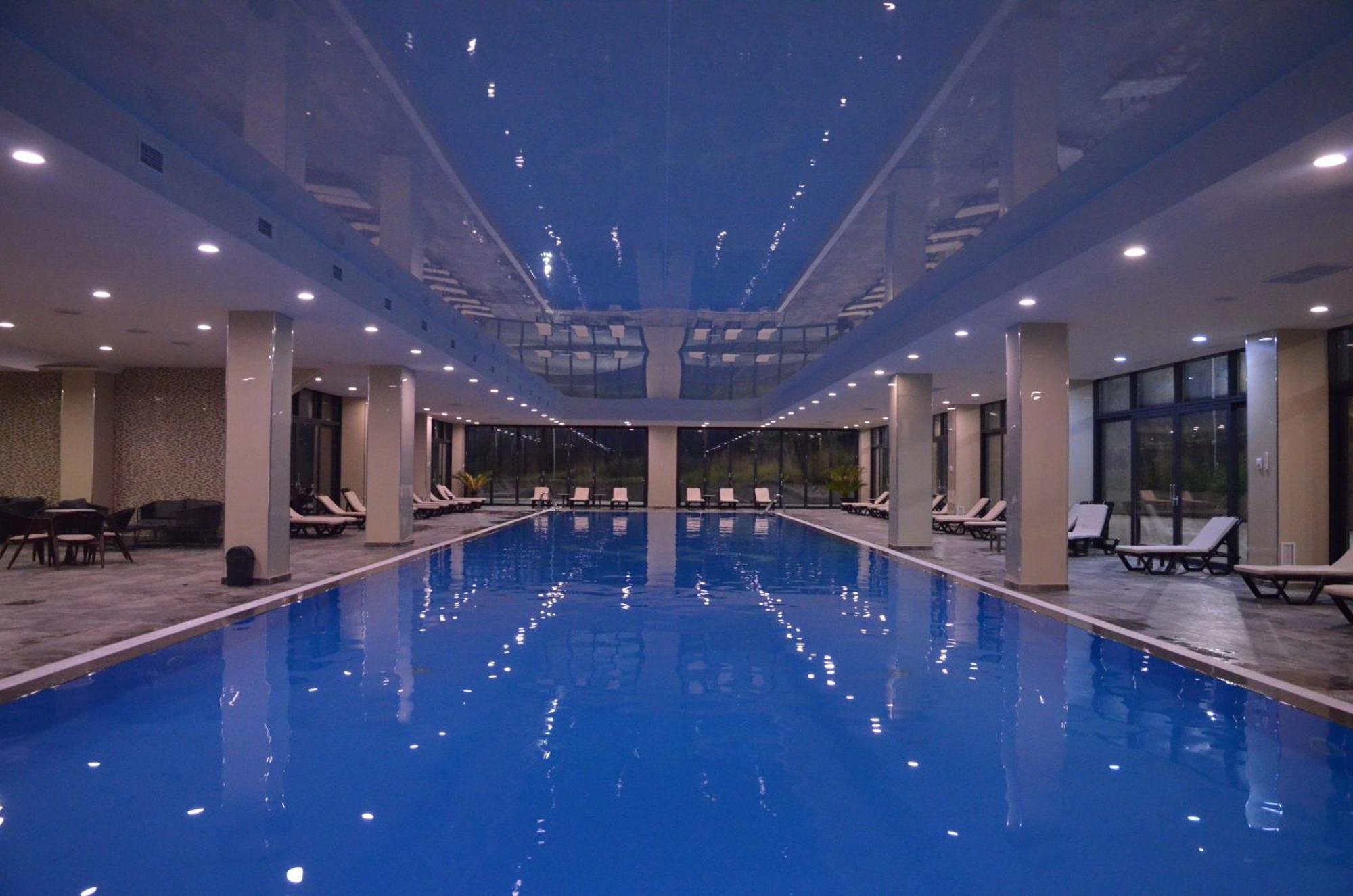 Eighty Eight Deluxe Hotel & Spa 차그카조르 외부 사진