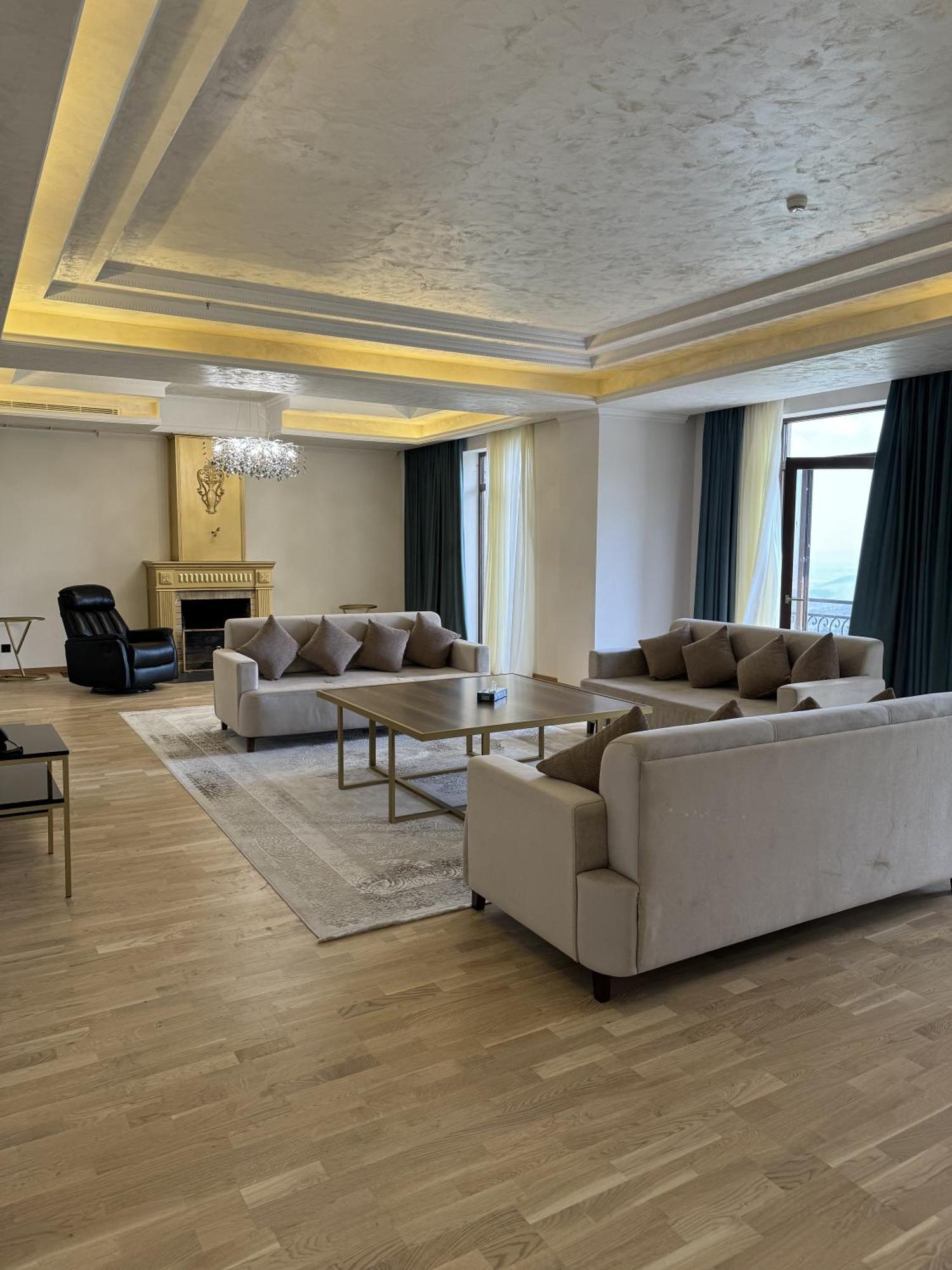Eighty Eight Deluxe Hotel & Spa 차그카조르 외부 사진