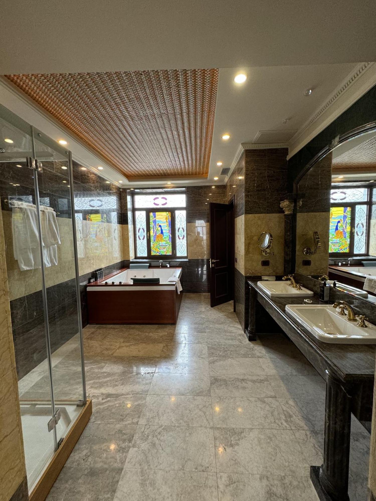 Eighty Eight Deluxe Hotel & Spa 차그카조르 외부 사진